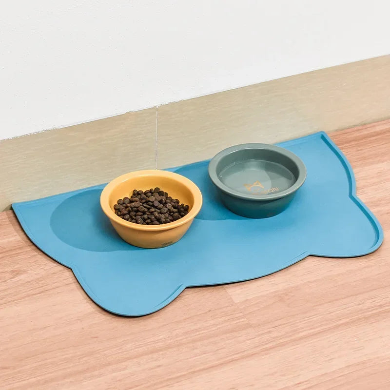 Silicone Pet Bowl Mat – Waterproof, Non-Slip & Easy to Clean Feeding Pad for Cats & Dogs